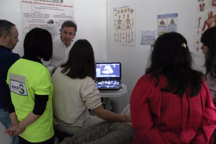 Comienza la formación de cerca de 800 profesionales de Atención Primaria de C-LM en el manejo de la ecografía