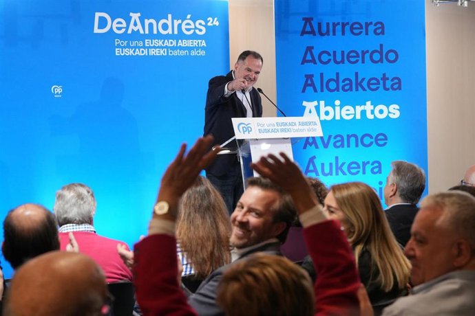 El expresidente del PP vasco, Carlos Iturgaiz.