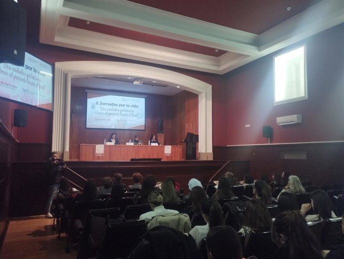 II Jornado por la Vida organizada por la Universidad Católica de Ávila (UCAV).