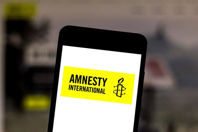 Archivo - June 1, 2019 - Brazil - In this photo illustration a Amnesty International logo seen displayed on a smartphone.
