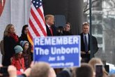 Foto: La posición sobre el aborto, factor fundamental en la elección de Trump sobre su candidato a vicepresidente