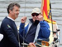 El Rey Juan Carlos I: la cara de felicidad al salir a navegar a bordo del 'Bribón'