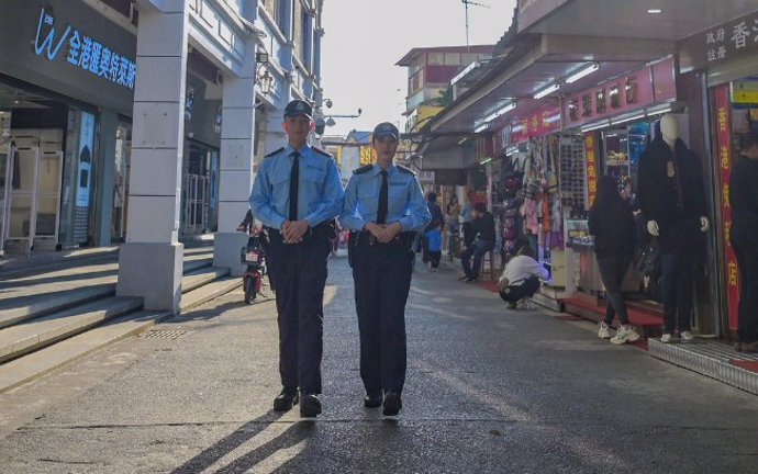 Agentes de la Policía de Hong Kong