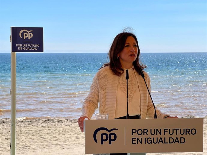 La presidenta del PP de Málaga, Patricia Navarro.