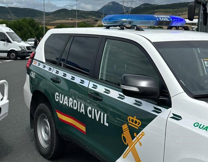 Archivo - Un vehículo de la Guardia Civil en una imagen de archivo 