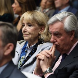 La expresidenta de la Comunidad de Madrid, Esperanza Aguirre, durante la inauguración de la jornada homenaje In memoriam a Eugenio Nasarre, en la Universidad CEU San Pablo, a 18 de marzo de 2024, en Madrid (España). La Asociación Católica de Propagand