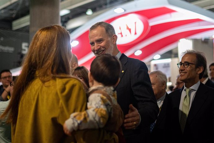 El Rey Felipe VI inaugura la edición 2024 de Alimentaria & Hostelco, que se celebra en el recinto Gran Via de Fira de Barcelona en L'Hospitalet de Llobregat (Barcelona)