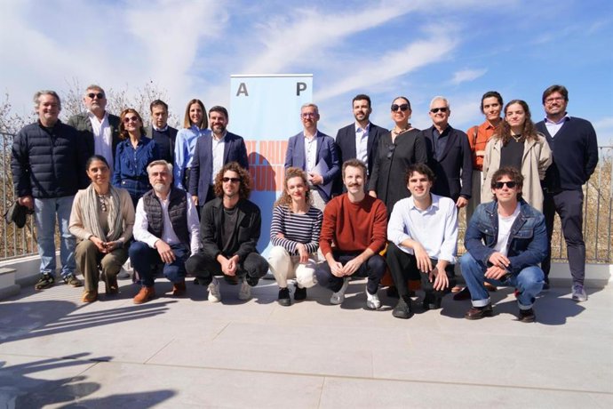 Los equipos del Consell de Mallorca, Ayuntamiento de Palma y Govern durante la presentación de la 19 edición del Art Palma Brunch este sábado 23 de marzo.