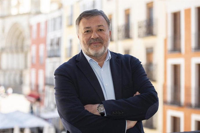 Archivo - El candidato del PSOE a la Alcaldía de Cuenca, Darío Dolz.
