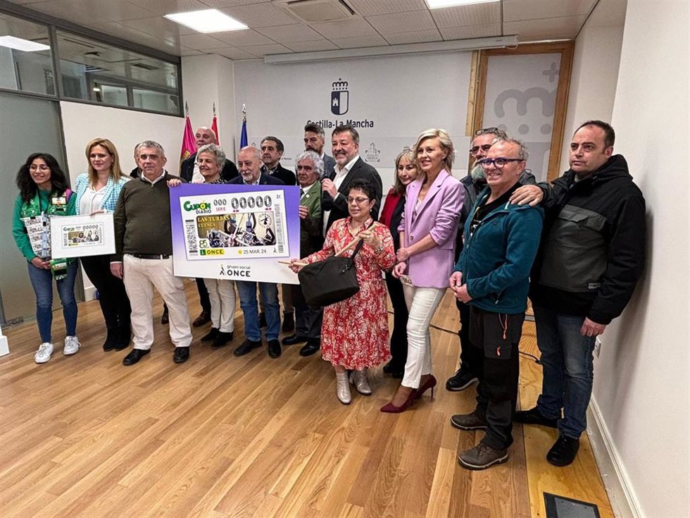 Presentación del cupón de la ONCE dedicado a las Turbas de Cuenca.