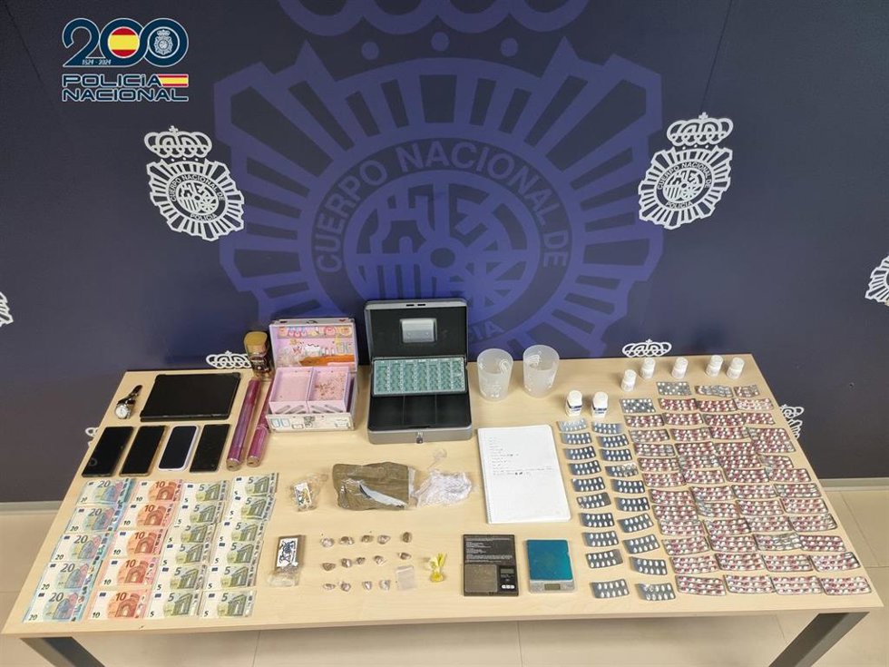 Material incautado en la operación