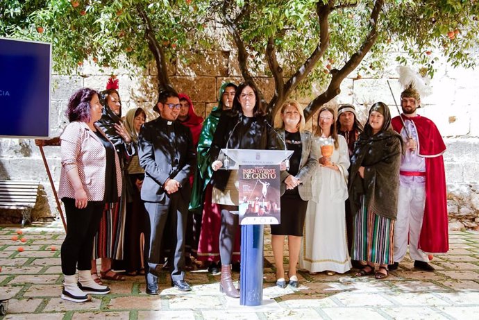 Presentación de la representación viviente de la Pasión de Cristo de Gádor (Almería).