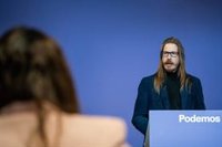 Podemos carga contra Robles por promover el "furor bélico" y acusa al PSOE y Sánchez de abandonar el 'no a la guerra'
