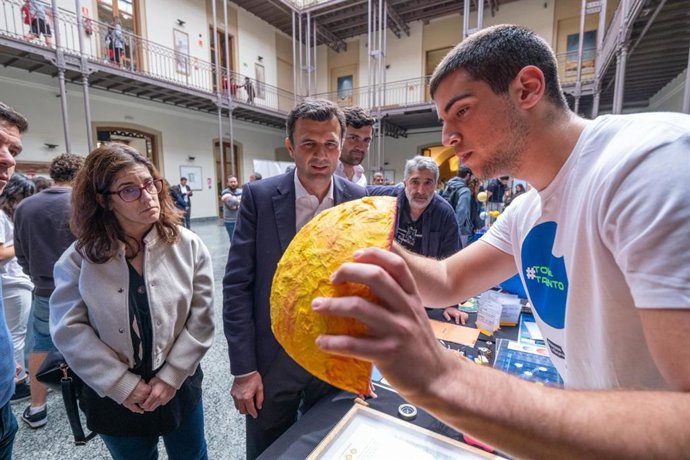 El alcalde de Cádiz, Bruno García, en la inauguración del Tour del Talento 2024.