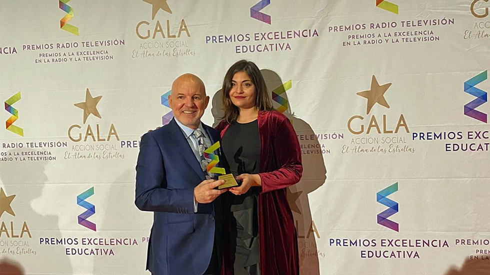 Jesús Vigorra recibe en Madrid el Primer Premio Jesús Quintero de Radio Televisión.