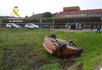 Tres jóvenes detenidos en Navalmoral tras estrellarse cuando huían en coche después de cometer dos robos