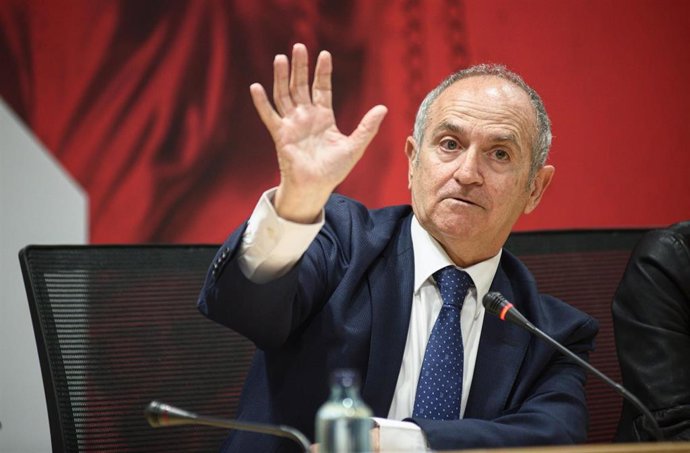 El decano del Colegio de la Abogacía de Barcelona (ICAB), Jesús M. Sánchez, durante una rueda de prensa ante representantes públicos, en el ICAB, a 5 de marzo de 2024, en Barcelona, Catalunya (España).