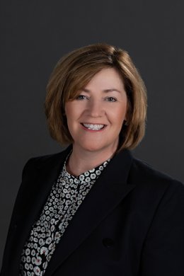 Archivo - Adaire Fox-Martin, presidenta de Google Cloud, nombrada como consejera delegada de Equinix