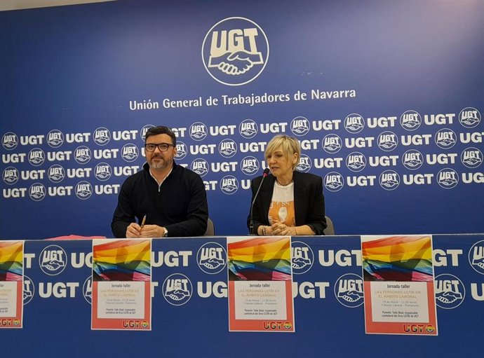 El responsable confederal del Área LGTBI de UGT, Toño Abad, y la Secretaria de Política Sindical, Social e Igualdad de UGT de Navarra, Marisol Vicente