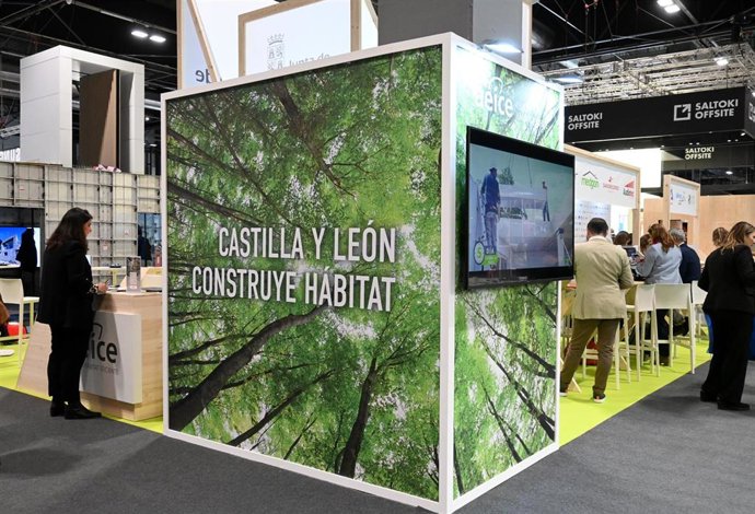 Expositor de Castilla y León en la feria Rebuild 2024 en Madrid