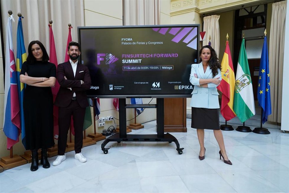 Presentación del encuentro de innovación financiera Finsurtech Forward Summit que se celebra en abril en Málaga.
