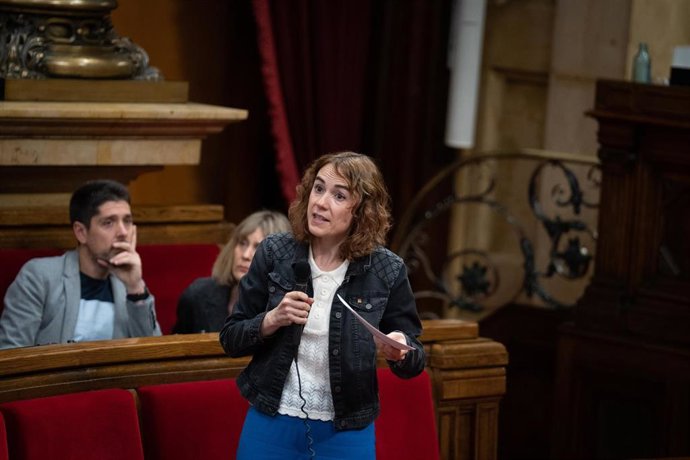 Archivo - La consellera de Justicia de la Generalitat, Gemma Ubasart, en el Parlament