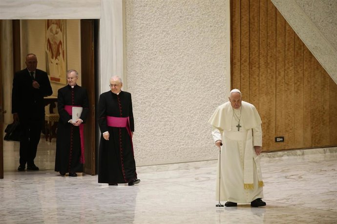 Archivo - El Papa en una foto de archivo