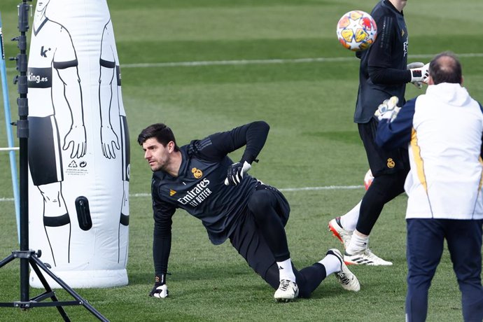 Thibaut Courtois of Real Madrid during the training day of Real Madrid prior the UEFA Champions League, Round of 16, football match against RB Leipzig at Ciudad Deportiva Real Madrid on March 05, 2024, in Madrid, Spain.
