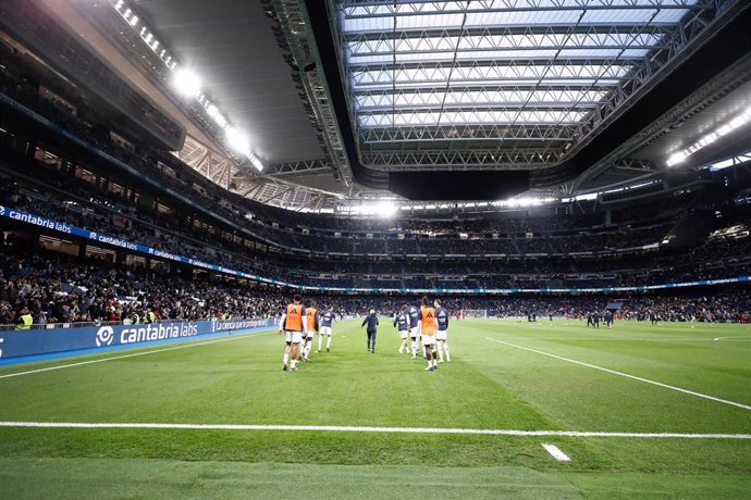 Archivo - Imagen del Estadio Santiago Bernabéu durante un partido del Real Madrid