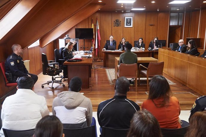 Los acusados durante un juicio por una violación grupal en Santander en 2022, en la Audiencia Provincial, a 19 de marzo de 2024, en Santander, Cantabria (España). 