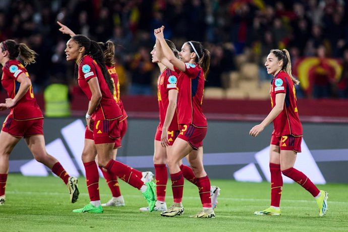 Aitana Bonmati of Spain celebrates a goal during the semifinal UEFA Womens Nations League match played between Spain and Netherlands at La Cartuja stadium on February 23, 2024, in Sevilla, Spain.
