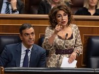 Montero asegura que prefiere "50.000 veces" unos Presupuestos prorrogados de Sánchez a unos del PP