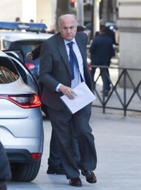 El juez de 'Tsunami' critica que dos investigados pongan "en tela de juicio" su "imparcialidad" en base a una hipótesis