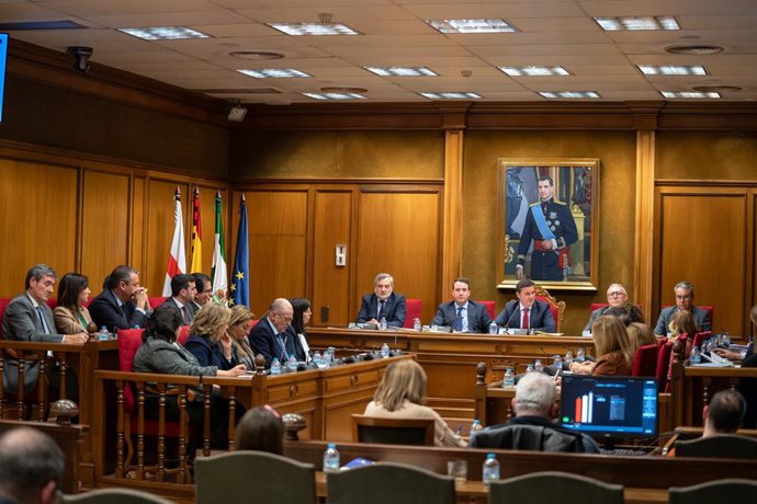 Pleno de la Diputación Provincial de Almería