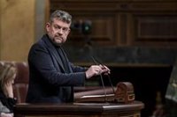 Los socios del Gobierno lamentan la "pelea de bar" de PP y PSOE con la corrupción, "enfangando todo"