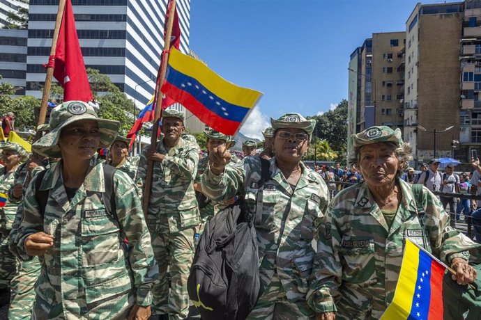 Archivo - Marcha de apoyo al Gobierno de Nicolás Maduro en Caracas