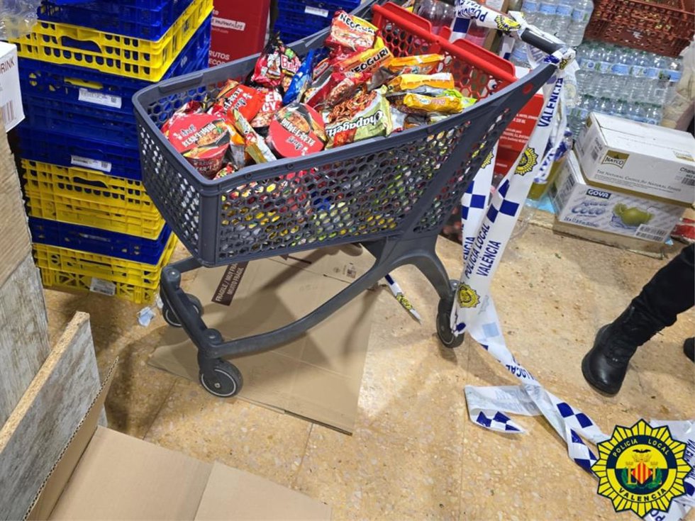 Decomiso de productos de Policía Local de Valncia