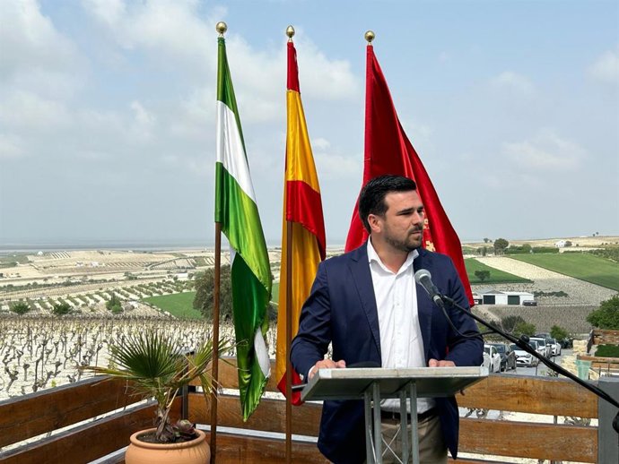 Fran Moreno en Trebujena respaldando el proyecto Mirador del Guadalquivir.