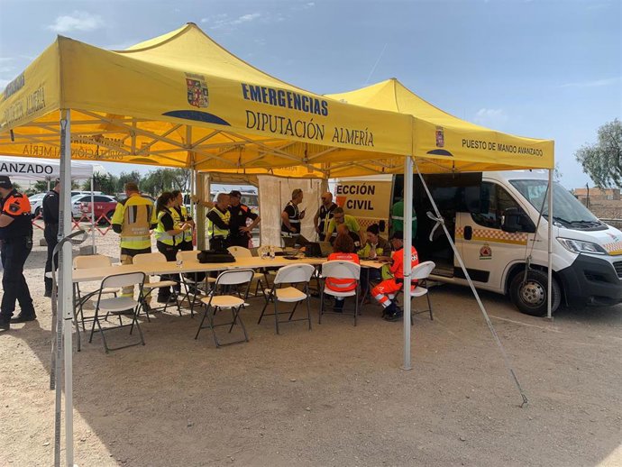La Junta examina con un simulacro la respuesta ante un accidente en el Aeropuerto de Almería