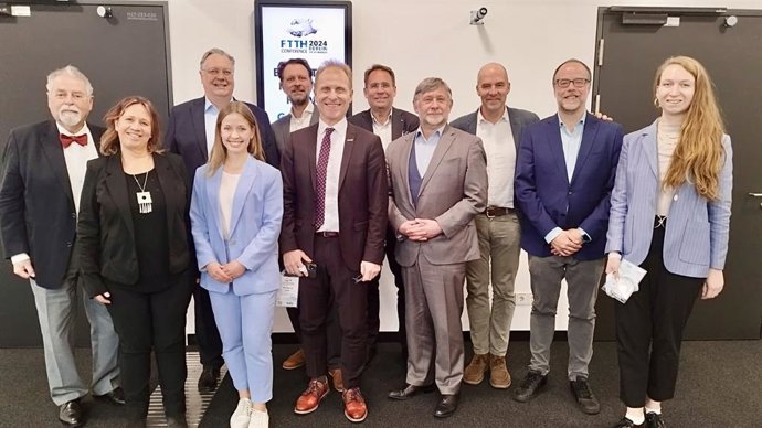 Archivo - Representantes de ELFA