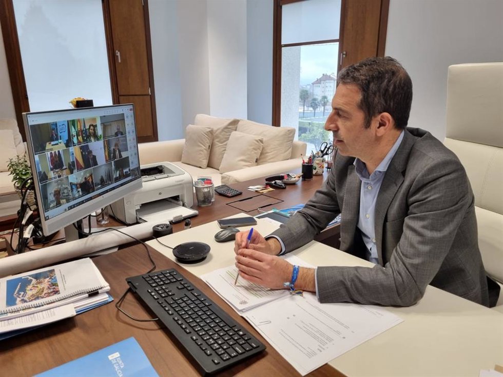 El conselleiro do Mar en funciones, Alfonso Villares, participa en el Consejo Consultivo de Política Pesquera para Asuntos Comunitarios, a 20 de marzo de 2024.