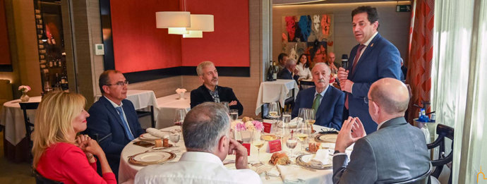 El presidente de la Diputación de Ciudad Real y de la Feria Nacional del Vino, Miguel Ángel Valverde
