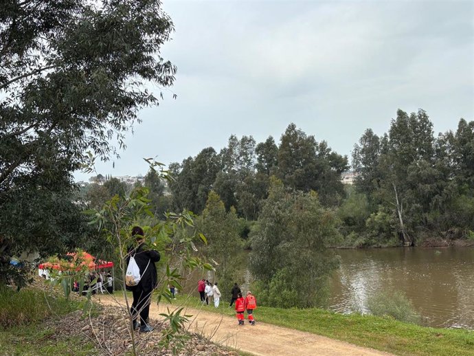 Zona de búsqueda del menor desaparecido en el río Guadiana en Badajoz