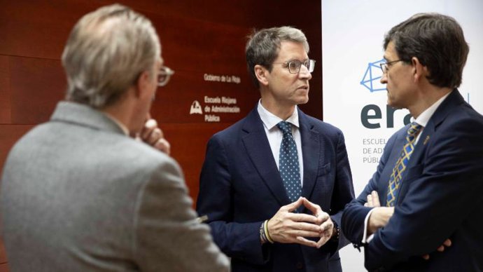El presidente del Gobierno de La Rioja, Gonzalo Capellán,participa en la celebración del 25 aniversario de la Escuela Riojana de Administración