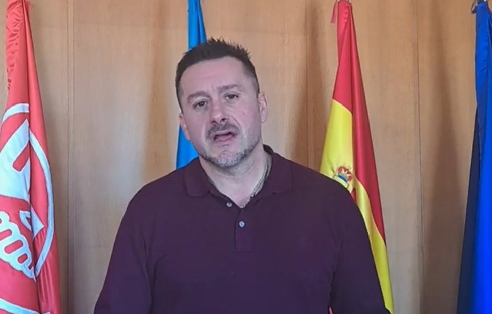 El secretario general de UGT de Asturias, Javier Fernández Lanero