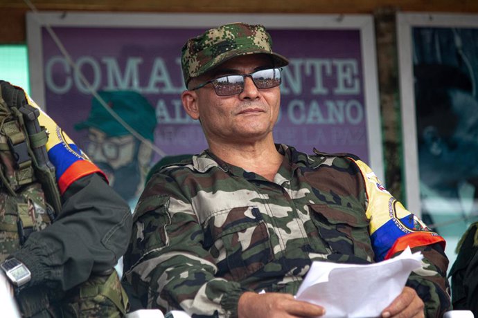 Archivo - April 16, 2023, San Vicente del Caguan, Caqueta, Colombia: Nestor Gregorio Vera Fernandez alias Ivan Mordisco speaks during the announcement by the FARC's Central General Staff (EMC) to open peace talks with the Colombian government during an as