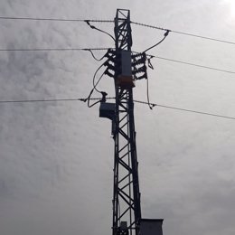 La nueva torre con dispositivos de telemando de Endesa.