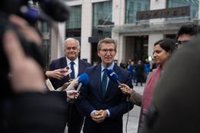 Feijóo diferencia el "ataque" público de Puente a medios y las  "conversaciones privadas" del jefe de gabinete de Ayuso