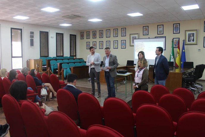 Presentación del Centro de Innovación Rural para los municipios de menos de 5.000 habitantes de la Mancomunidad Axarquía.