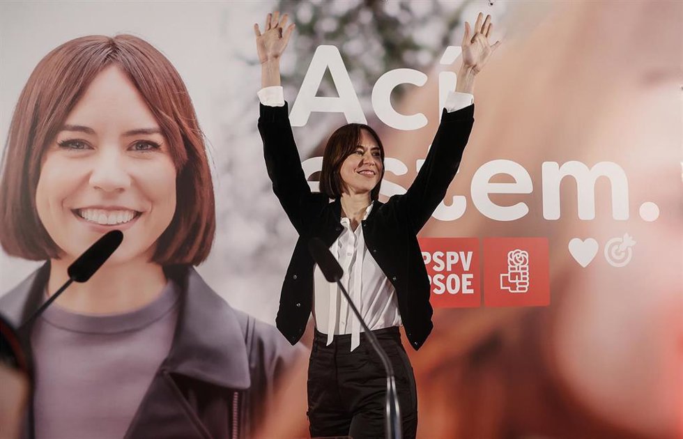 Archivo - La ministra de Ciencia, Innovación y Universidades, Diana Morant,  durante un acto, a 7 de febrero de 2024, en Valencia, Comunidad Valenciana (España).